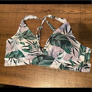 Torrid palm print bikini top size 3